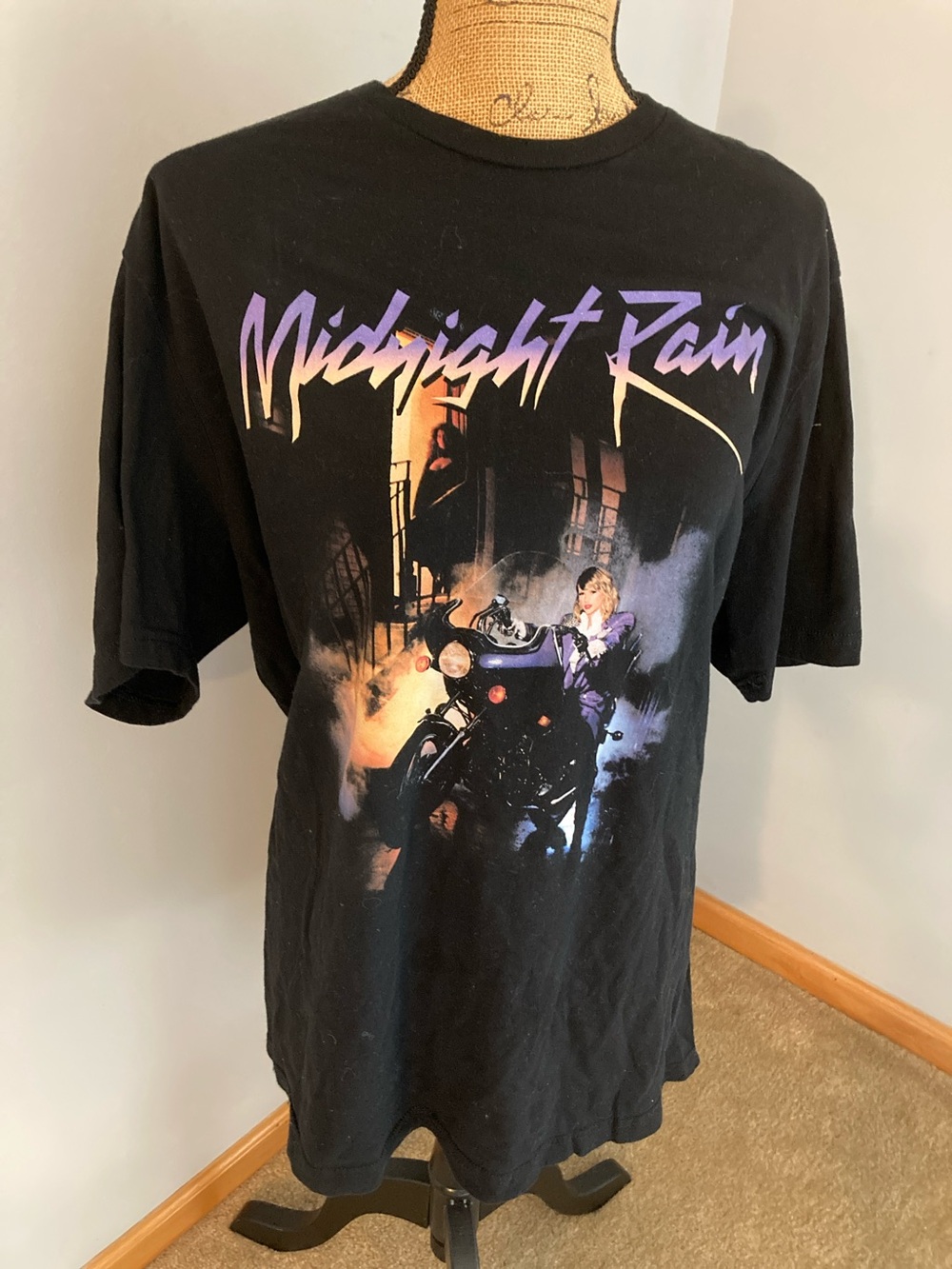 Taylor Swift Black Tee Shirt  'Midnight Rain' Graphic Women Sz 3X